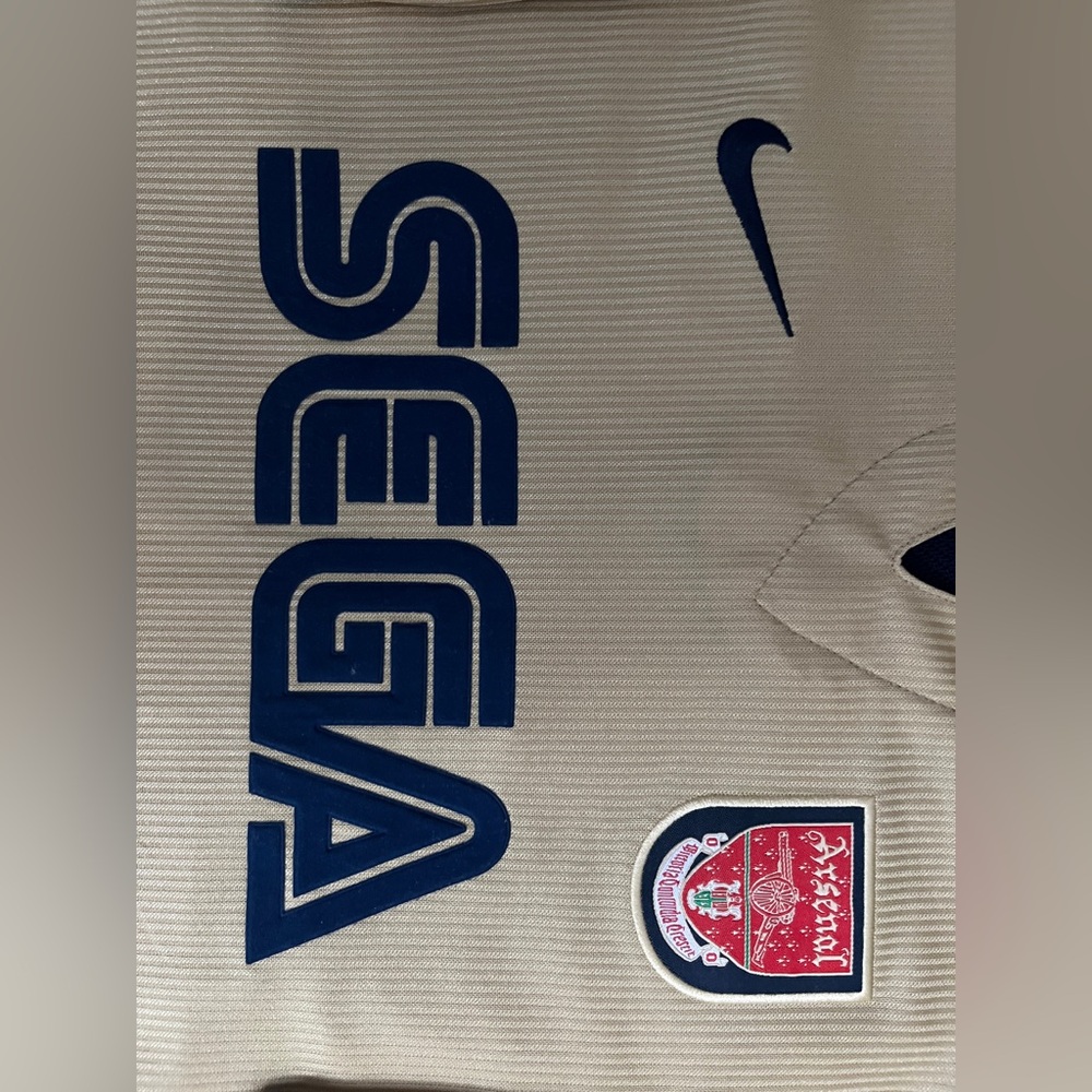 Arsenal Henry #14 Retro Soccer Jersey sega 2001/2002 beige S-XL - Picture 4 of 5